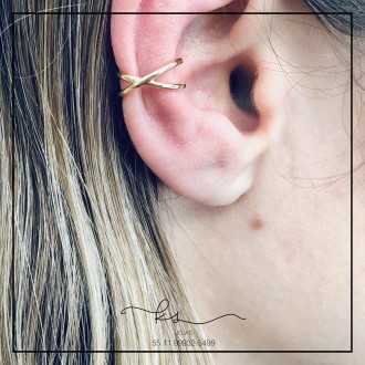 Detalhes do produto piercing ouro forma x liso