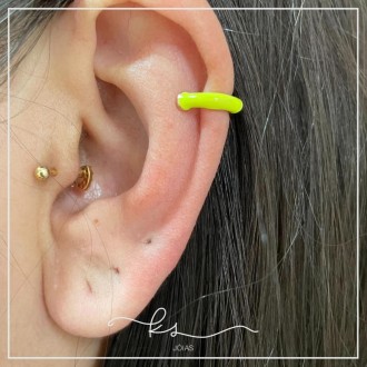 Detalhes do produto piercing ouro esmaltado neon amarelo