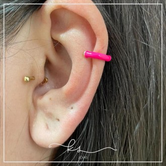 Detalhes do produto piercing ouro esmaltado neon rosa